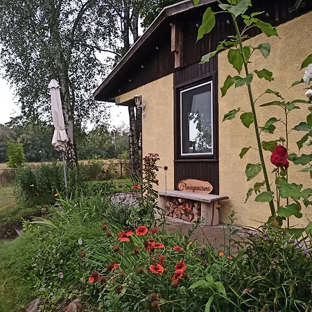 Flaemingpanorama - Laendliches Gartenhaus Mit Kamin Und Naturpanorama 1200 Qm Komplett Umzaeunt *