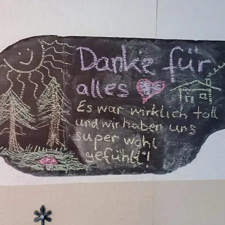 Flaemingpanorama - Laendliches Gartenhaus Mit Kamin Und Naturpanorama Niedergorsdorf